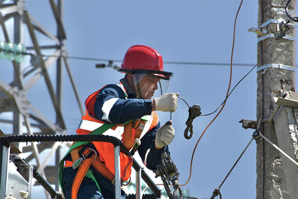 Licensed Industrial Electricians